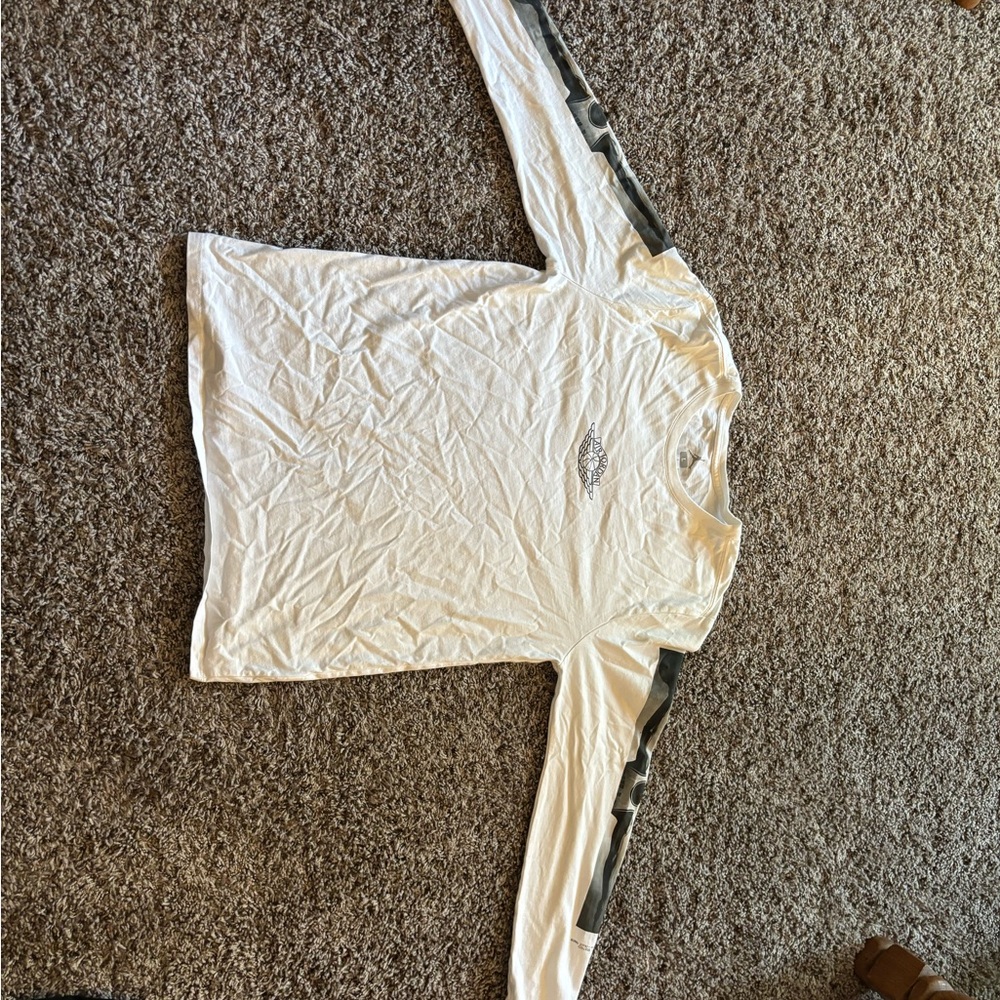 Air Jordan Iconic “Wings” Long Sleeve shirt!